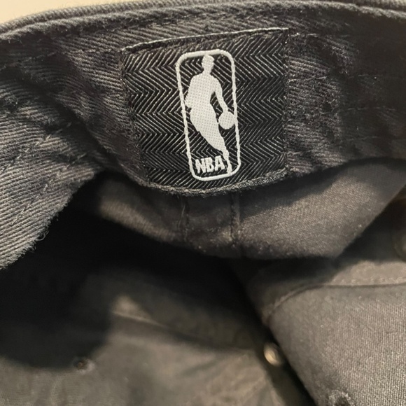 Chicago Bulls 47 NBA Hat Black Embroidered Logo Adjustable – LIKE NEW - Picture 13 of 15